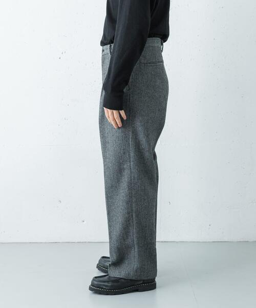 URBAN RESEARCH（アーバンリサーチ）の「ヘリンボーンワイドスラックス