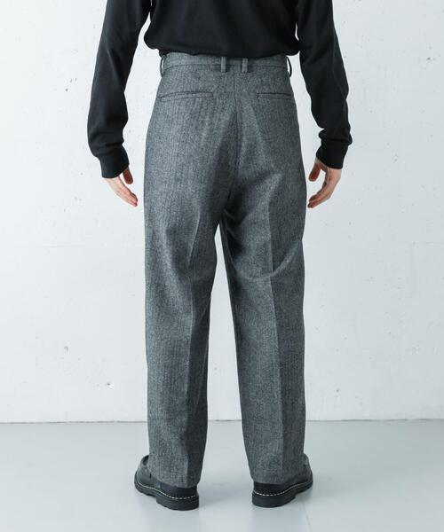 URBAN RESEARCH（アーバンリサーチ）の「ヘリンボーンワイドスラックス