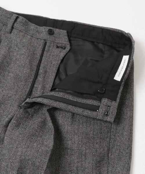 URBAN RESEARCH(アーバンリサーチ)の「ヘリンボーンワイドスラックス(その他パンツ・メンズ・グレー/ブラウン・SMALL/MEDIUM/LARGE)」の14枚目の写真