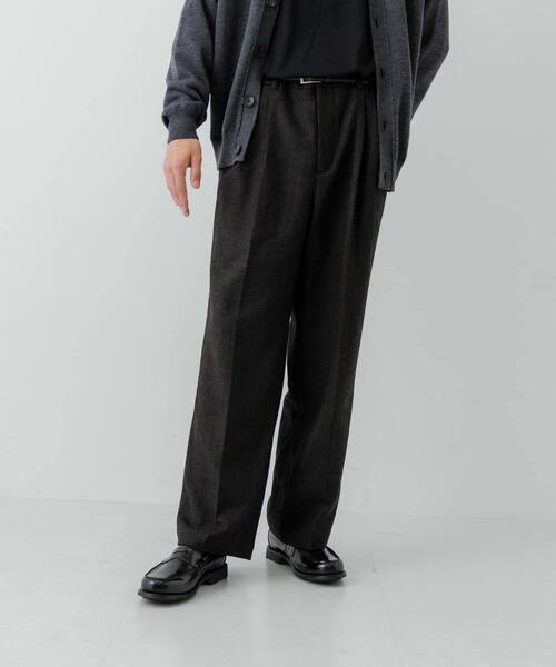 URBAN RESEARCH（アーバンリサーチ）の「ヘリンボーンワイドスラックス
