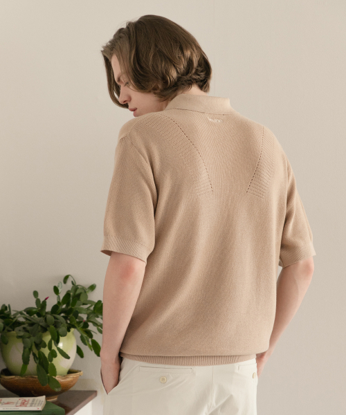 SELITIO(セレティオ)の「男性パンチングポイントハーフカラーニットベージュ(ニット/セーター・メンズ・ベージュ・MEDIUM/LARGE/X-LARGE)」の4枚目の写真