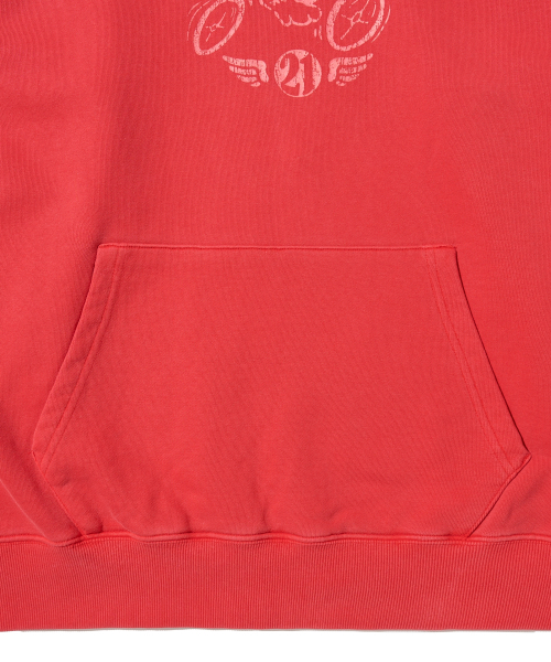 PHYPS MOTORCYCLE（フィップスモーターサイクル）の「Vintage Bear Graphic Hoodie Red（パーカー・メンズ・その他・MEDIUM/LARGE/X-LARGE/SMALL）」の5枚目の写真