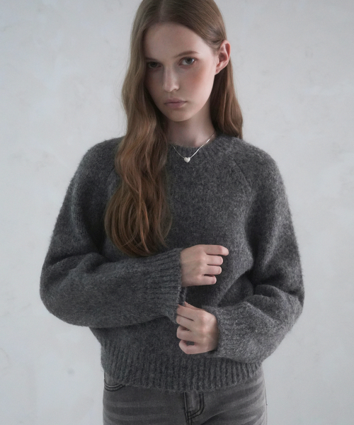 Vivacious(ビバシャス)の「Lumi Raglan Minimal Knit - 5COL(ニット/セーター・レディース・ピンク/グレー/スカイブルー/チャコール/アイボリー・FREE)」の7枚目の写真