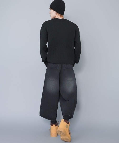 SPINNS（スピンズ）の「短丈モヘアライクジャガードニット/レインボー刺繍ロゴ（ニット/セーター・メンズ・ブラック/ネイビー/グリーン・ONESIZE）」の6枚目の写真