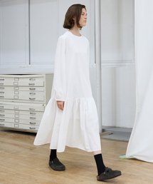 LEVAR（レバー）の「Flow Maxi Dress - Off White（ワンピース）」