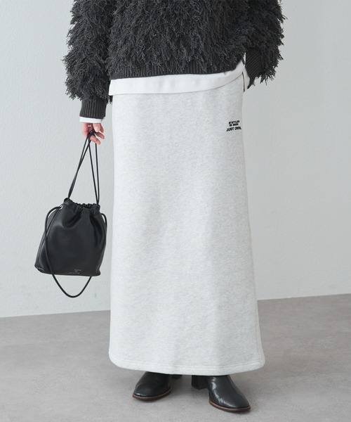 PUAL CE CIN（ピュアルセシン）の「裏ボアスウェットスカート（スカート・レディース・オートミール/グレー・FREE）」の5枚目の写真
