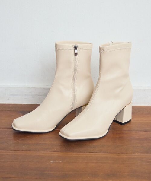 ems excite（エムズエキサイト）の「ストレッチヒールブーツ（ブーツ・レディース・ブラック/オフホワイト/ブラウン・LARGE/MEDIUM）」の11枚目の写真
