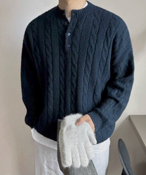 NOWLE(ノウル)の「【NOWLE】ケーブル編み ヘンリーネック プルオーバー ニット(ニット/セーター・メンズ・サンドグレー/ネイビー/ブラック・X-LARGE/LARGE/MEDIUM)」の22枚目の写真