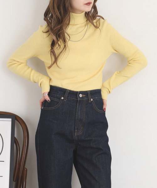 EGLANTINE(エグランティーヌ)の「EGLANTINE カシミヤ混タートルネックニット(ニット/セーター・レディース・ブラウン/チャコールグレー/オフホワイト/イエロー/グリーン/ブラック・38)」の14枚目の写真