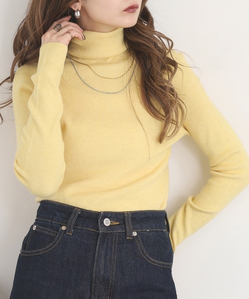 EGLANTINE(エグランティーヌ)の「EGLANTINE カシミヤ混タートルネックニット(ニット/セーター・レディース・ブラウン/チャコールグレー/オフホワイト/イエロー/グリーン/ブラック・38)」の7枚目の写真
