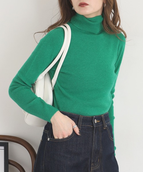 EGLANTINE(エグランティーヌ)の「EGLANTINE カシミヤ混タートルネックニット(ニット/セーター・レディース・ブラウン/チャコールグレー/オフホワイト/イエロー/グリーン/ブラック・38)」の19枚目の写真