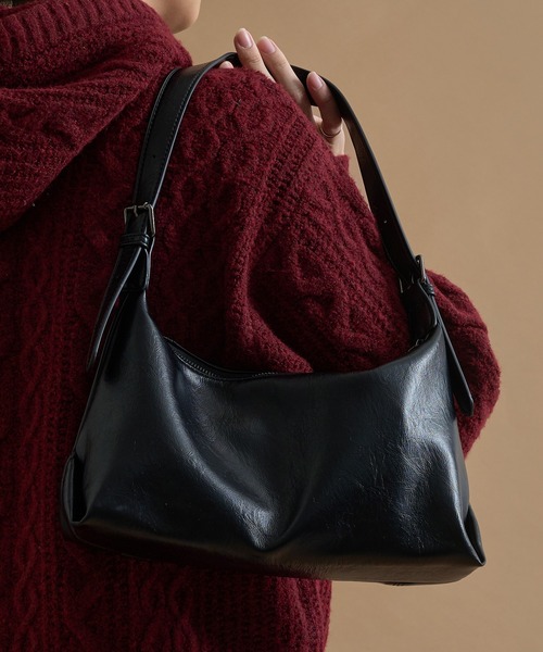 epnok（エプノック）の「ミディアムショルダーバッグ（ショルダーバッグ・メンズ・ブラック系/ブラウン/ダークブラウン/キャメル/ブラック・ONE SIZE）」の6枚目の写真