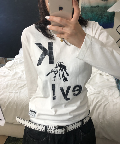 SEW-B(ソービー)の「セミクロップey 長袖Tシャツ(Tシャツ/カットソー・レディース・その他・FREE)」の1枚目の写真