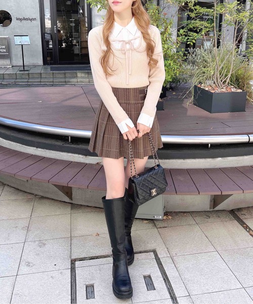 INGNI（イング）の「シャツドッキングフロントリボンニット（ニット/セーター・レディース・ブラック×ホワイト/ベージュ系1/グレー×ホワイト・M）」の20枚目の写真