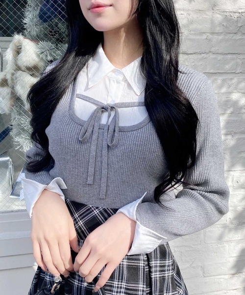 INGNI（イング）の「シャツドッキングフロントリボンニット（ニット/セーター・レディース・ブラック×ホワイト/ベージュ系1/グレー×ホワイト・M）」の10枚目の写真