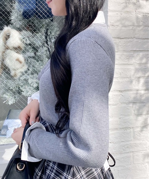 INGNI（イング）の「シャツドッキングフロントリボンニット（ニット/セーター・レディース・ブラック×ホワイト/ベージュ系1/グレー×ホワイト・M）」の12枚目の写真