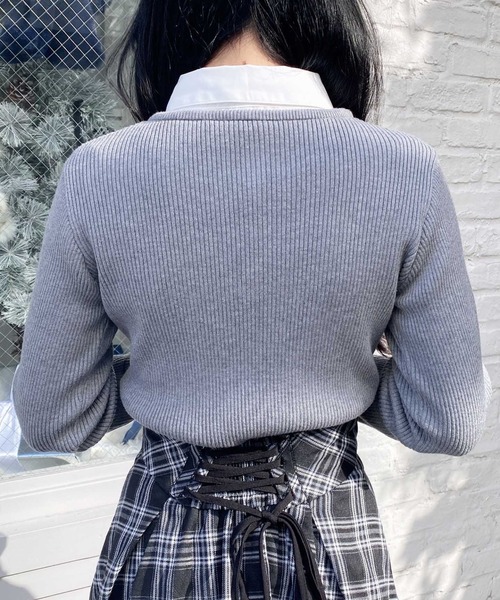 INGNI（イング）の「シャツドッキングフロントリボンニット（ニット/セーター・レディース・ブラック×ホワイト/ベージュ系1/グレー×ホワイト・M）」の13枚目の写真