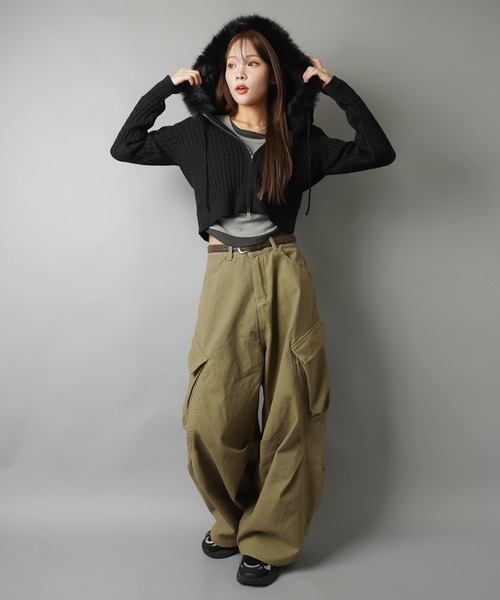 SPINNS（スピンズ）の「立体シルエットで差がつく！ベルト付きカーゴバルーンパンツ（その他パンツ・レディース・カーキ/ブラック/ベージュ・ONESIZE）」の11枚目の写真