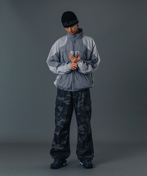 XLARGE(エクストララージ)の「CAMO CARGO PANTS(カーゴパンツ・メンズ・ブラック/オリーブ/ベージュ・30inch/32inch/34inch/36inch)」の6枚目の写真
