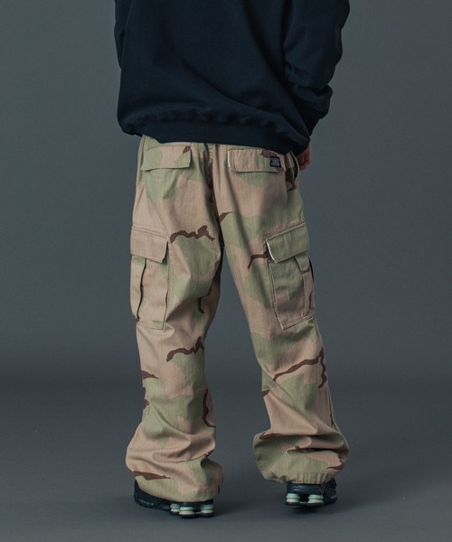 XLARGE(エクストララージ)の「CAMO CARGO PANTS(カーゴパンツ・メンズ・ブラック/オリーブ/ベージュ・30inch/32inch/34inch/36inch)」の9枚目の写真