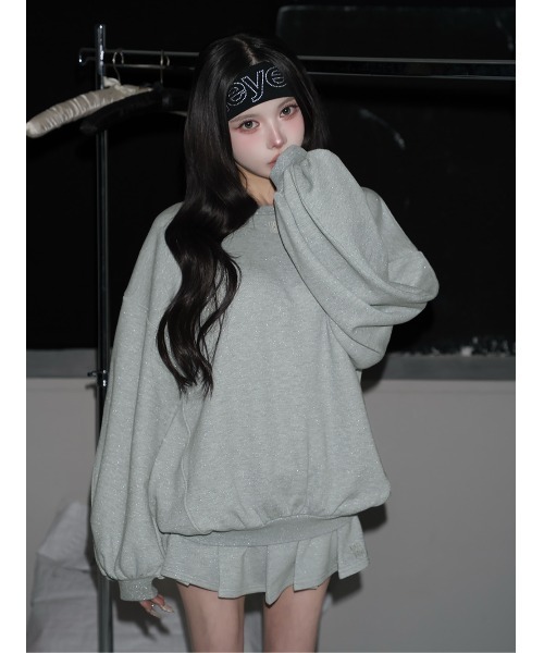 Darich（ダーリッチ）の「カラーラメスウェットオーバートップス