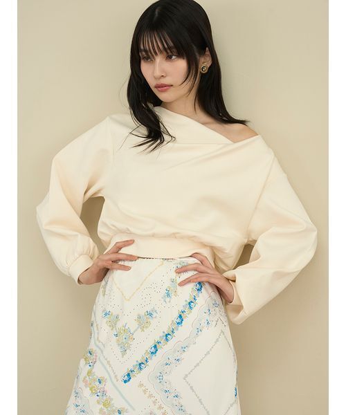 LILY BROWN（リリーブラウン）の「ドレープオフショルボンディングスウェット（スウェット・レディース・アイボリー/グレー/チャコールグレー/ピンク・F）」の2枚目の写真