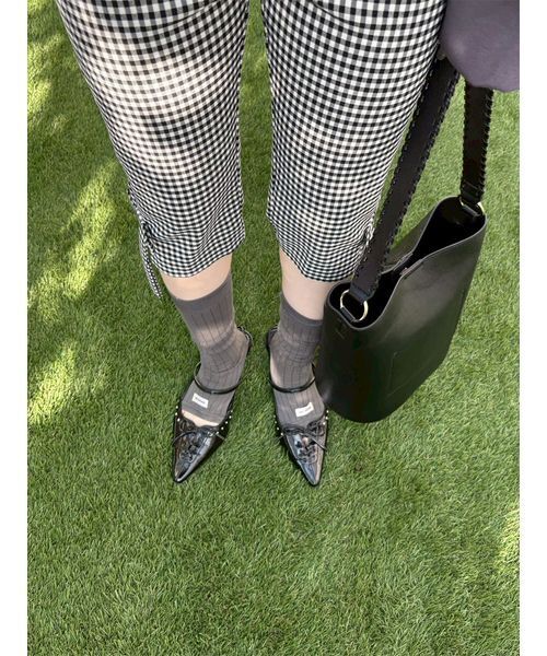 LILY BROWN（リリーブラウン）の「ドレープオフショルボンディングスウェット（スウェット・レディース・アイボリー/グレー/チャコールグレー/ピンク・F）」の22枚目の写真