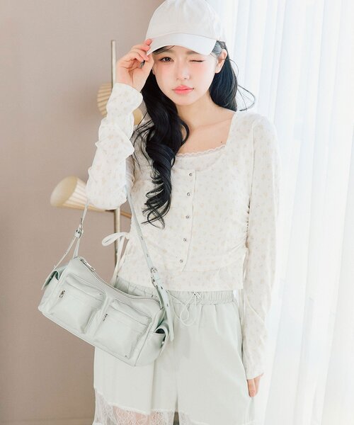 OLIVE des OLIVE（オリーブデオリーブ）の「カーデレイヤードトップス（Tシャツ/カットソー・レディース・ブラック/アイボリー/オフホワイト・FREE）」の11枚目の写真