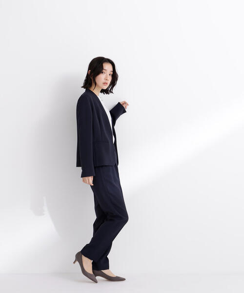 NATURAL BEAUTY BASIC（ナチュラルビューティーベーシック）の「◇ドビーツイル SETUP ノーカラージャケット（ノーカラージャケット・レディース・グレイッシュベージュ/ネイビー・SMALL/MEDIUM/LARGE）」の22枚目の写真