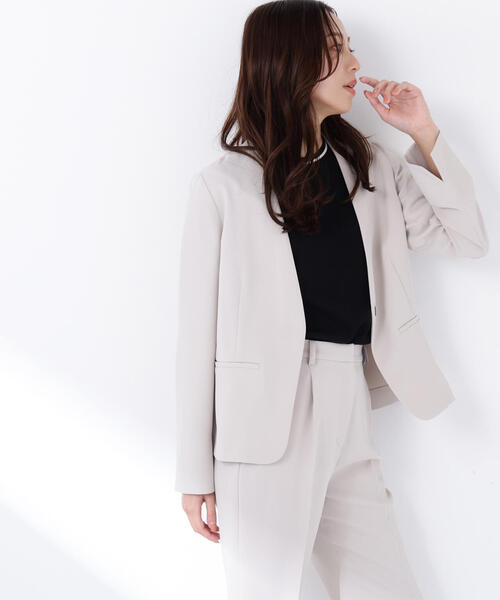 NATURAL BEAUTY BASIC（ナチュラルビューティーベーシック）の「◇ドビーツイル SETUP ノーカラージャケット（ノーカラージャケット・レディース・グレイッシュベージュ/ネイビー・SMALL/MEDIUM/LARGE）」の2枚目の写真