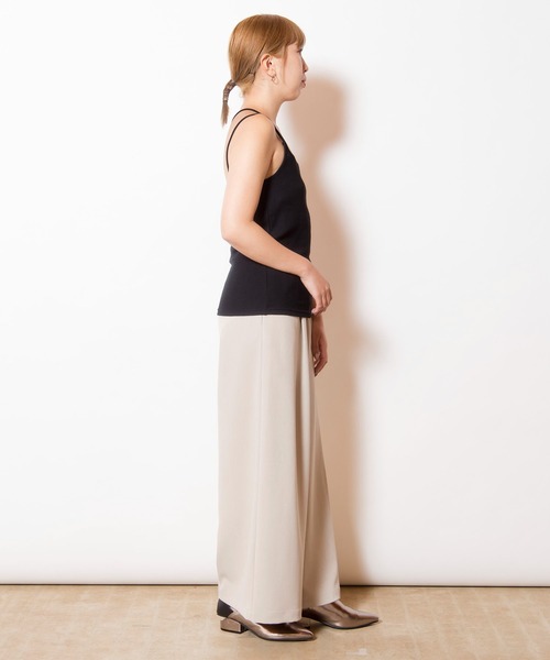 OSMOSIS(オズモーシス)の「アシンメトリーテレコキャミソール(キャミソール・レディース・ブラック/アイボリー/チャコール/ネイビー・ONE SIZE)」の18枚目の写真