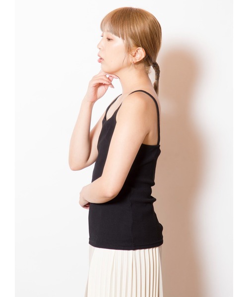 OSMOSIS(オズモーシス)の「アシンメトリーテレコキャミソール(キャミソール・レディース・ブラック/アイボリー/チャコール/ネイビー・ONE SIZE)」の21枚目の写真