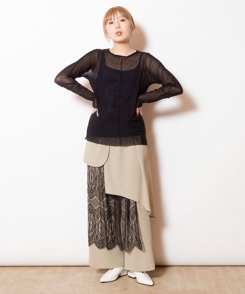 OSMOSIS(オズモーシス)の「アシンメトリーテレコキャミソール(キャミソール・レディース・ブラック/アイボリー/チャコール/ネイビー・ONE SIZE)」の6枚目の写真