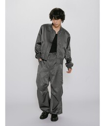 MIDIUMISOLID（ミディウミソリッド）の「MIDIUMISOLID Men’s ブリーチサテンパラシュートパンツ（その他パンツ）」