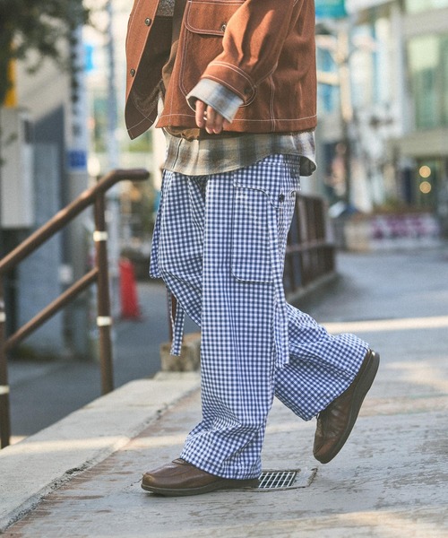 niko and...(ニコアンド)の「チェックカーゴパンツ(カーゴパンツ・メンズ・その他1/ブルー・MEDIUM/LARGE)」の9枚目の写真