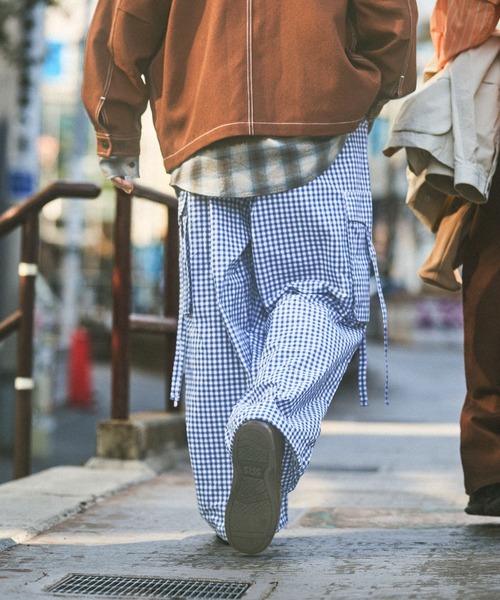 niko and...(ニコアンド)の「チェックカーゴパンツ(カーゴパンツ・メンズ・その他1/ブルー・MEDIUM/LARGE)」の11枚目の写真