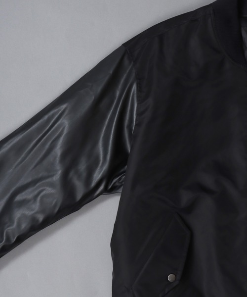 SITRY（シトリー）の「Various MA-1 Flight Jacket/オーバーサイズ 袖切替 MA-1 フライトジャケット ボマージャケット ブルゾン（MA-1・メンズ・ブラック/ブラック系その他/ブラック系その他2・L/M/LL）」の12枚目の写真