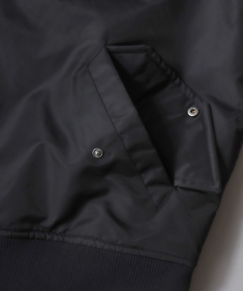 SITRY（シトリー）の「Various MA-1 Flight Jacket/オーバーサイズ 袖切替 MA-1 フライトジャケット ボマージャケット ブルゾン（MA-1・メンズ・ブラック/ブラック系その他/ブラック系その他2・L/M/LL）」の15枚目の写真