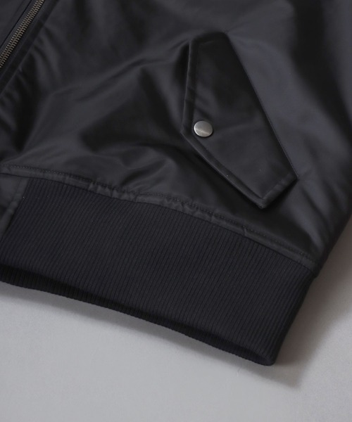SITRY（シトリー）の「Various MA-1 Flight Jacket/オーバーサイズ 袖切替 MA-1 フライトジャケット ボマージャケット ブルゾン（MA-1・メンズ・ブラック/ブラック系その他/ブラック系その他2・L/M/LL）」の16枚目の写真