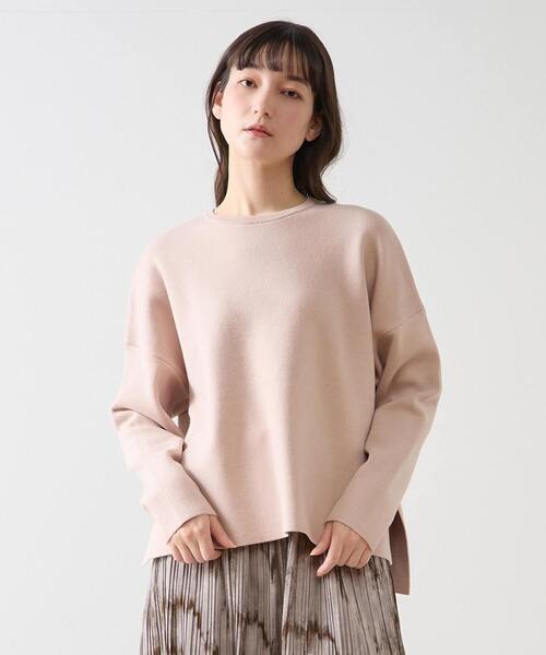 LOGEMENT DE CLAIRE(ロジュモンドクレール)の「クルーネックニットプルオーバー(ニット/セーター・レディース・ライトピンク/ライトブルー/ライトベージュ/ライトグレー・FREE)」の4枚目の写真