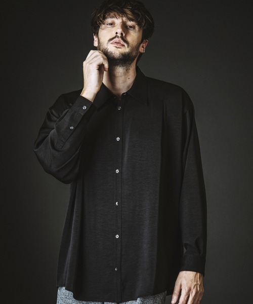 NO ID.（ノーアイディ）の「【NO ID.】Tuck Drape Big Shirt / タック ドレープ ビッグ シャツ（シャツ/ブラウス・メンズ・ブラック/グレー/ホワイト・ONE SIZE）」の14枚目の写真