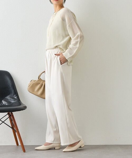 Jena espace merveilleux（ジェナ　エスパスメルヴェイユ）の「【抜け感ニット】メッシュスパンコールニット（ニット/セーター・レディース・ネイビー/アイボリー/ライトグレー・FREE）」の6枚目の写真