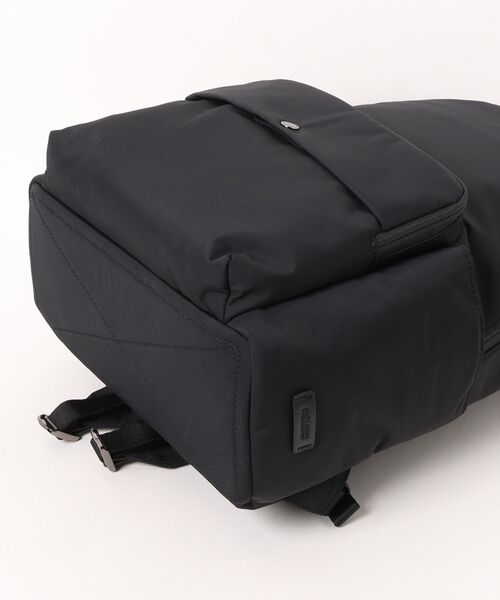 MACKINTOSH PHILOSOPHY（ﾏｯｷﾝﾄｯｼｭ ﾌｨﾛｿﾌｨｰ）の「リュックサック マッキントッシュ6W06 14L ボトルホルダー 19135（バックパック/リュック・メンズ・グレー/ブラック・FREE）」の11枚目の写真