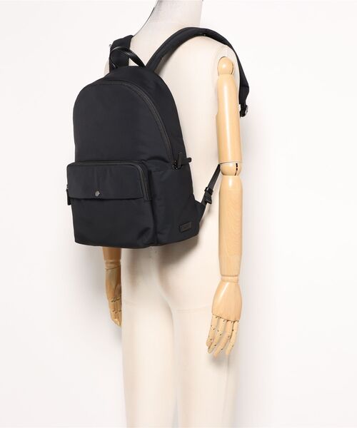 MACKINTOSH PHILOSOPHY（ﾏｯｷﾝﾄｯｼｭ ﾌｨﾛｿﾌｨｰ）の「リュックサック マッキントッシュ6W06 14L ボトルホルダー 19135（バックパック/リュック・メンズ・グレー/ブラック・FREE）」の13枚目の写真