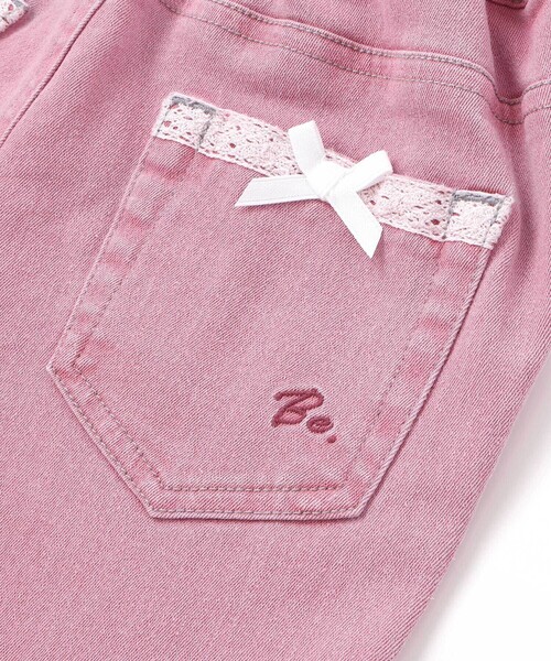 BeBe（ベベ）の「ジョグデニムフレアロングパンツ（デニムパンツ・キッズ・ピンク/ブルー・140cm/130cm/150cm/120cm/110cm）」の17枚目の写真
