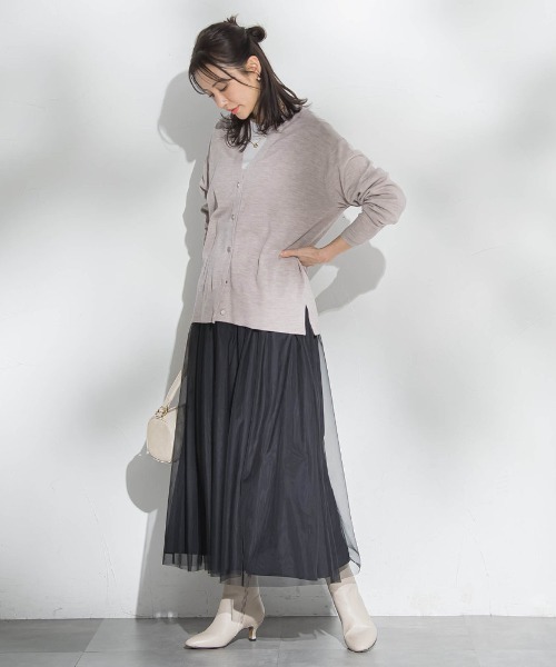 LAUTREAMONT（ロートレアモン）の「Brisbane Vネックカーディガン≪洗える≫（カーディガン/ボレロ・レディース・ブラック/グリーン系その他/ベージュ/オフホワイト・9号）」の13枚目の写真