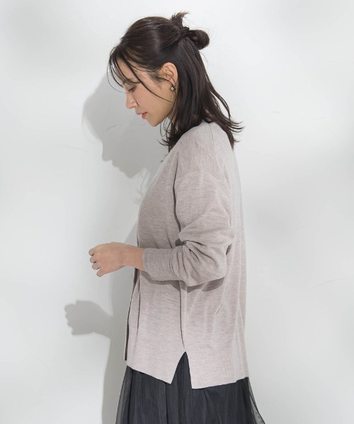 LAUTREAMONT（ロートレアモン）の「Brisbane Vネックカーディガン≪洗える≫（カーディガン/ボレロ・レディース・ブラック/グリーン系その他/ベージュ/オフホワイト・9号）」の10枚目の写真