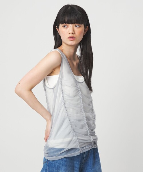 EMMEL REFINES(エメルリファインズ)の「<EMMEL REFINES>EM フリルギャザー チュールレイヤー ノースリーブ(Tシャツ/カットソー・レディース・ライトグレー/クリーム・FREE)」の6枚目の写真
