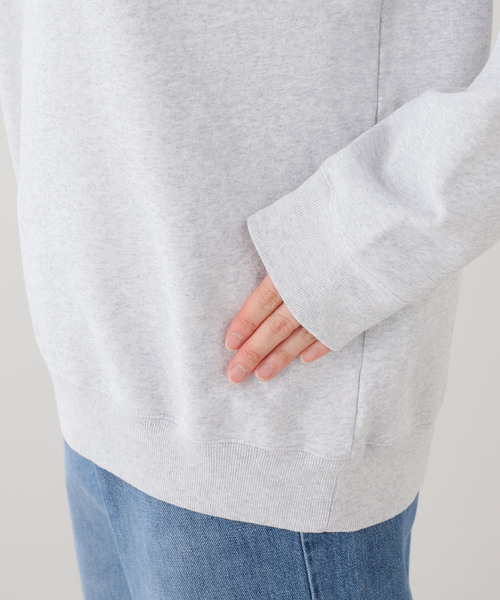 journal standard L'essage（ジャーナルスタンダードレサージュ）の「【SPORTY&RICH】Heritage Yankees Serif Crewneck：スウェット（スウェット・レディース・チャコールグレー・SMALL）」の5枚目の写真