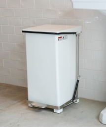 DULTON(�_���g��)��PEDAL BIN 45L WHITE/�S�~�� 45L(�_�X�g�{�b�N�X)